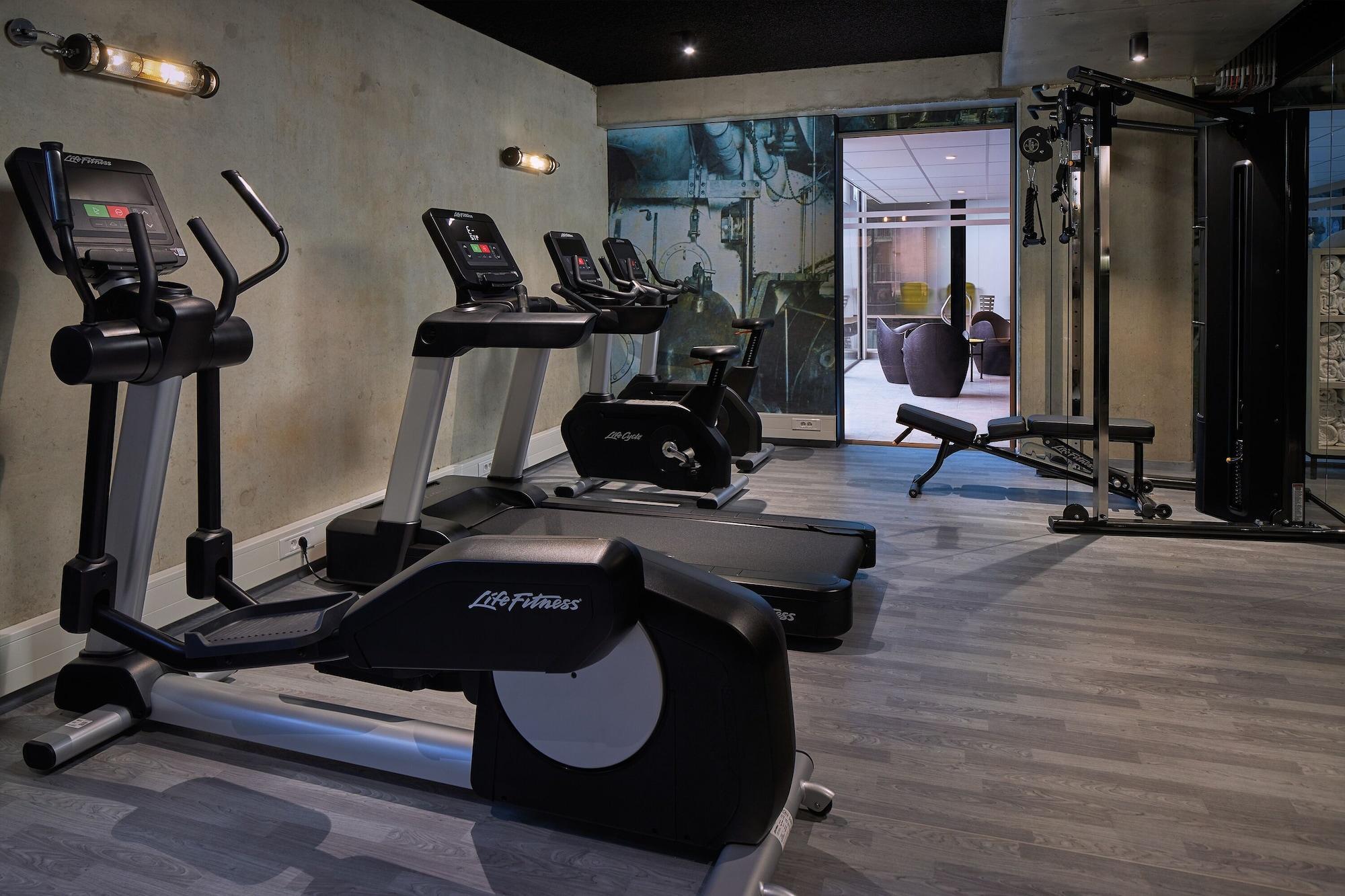 Inntel Hotels Amsterdam Landmark Exterior foto Life Fitness Elípticals
